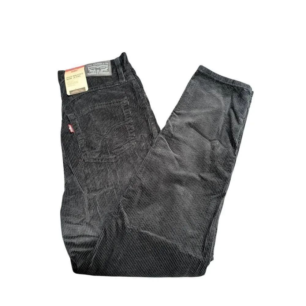 NWT Levi's Black Corduroy High Waisted High Rise Tapered Leg Mom Jeans Size 28x3